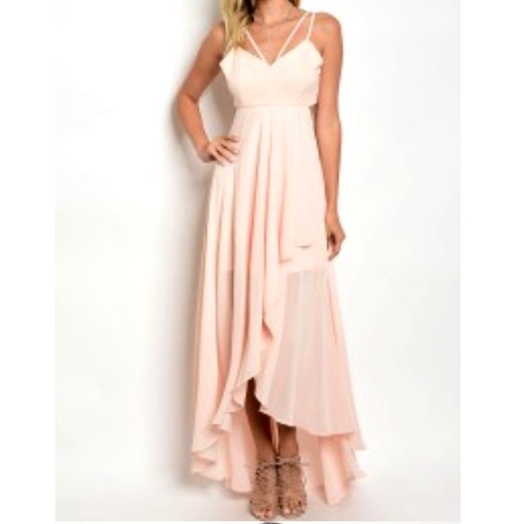 ✨”SIMPLY ELEGANT”✨GORGEOUS FLOWY PEACH MAXI DRESS✨ - Picture 1 of 6